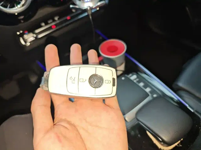 Mercedes-Benz Mercedes-Benz GLB 2021 GLB 200 Dynamic — Фото автомобиля 11