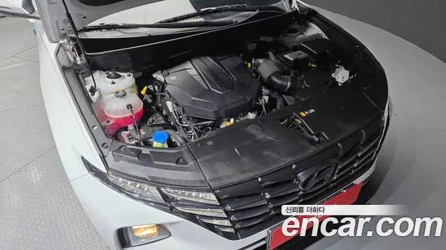 Hyundai Tucson Tucson (NX4) Дизель 2.0 2WD — Фото автомобиля 6