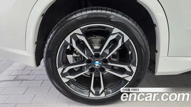BMW X1 U11 — Фото автомобиля 5