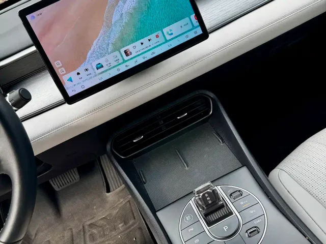 BYD Seal 05 DM-i — Фото автомобиля 8