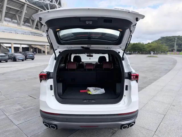 Jetour X70 Plus — Фото автомобиля 11