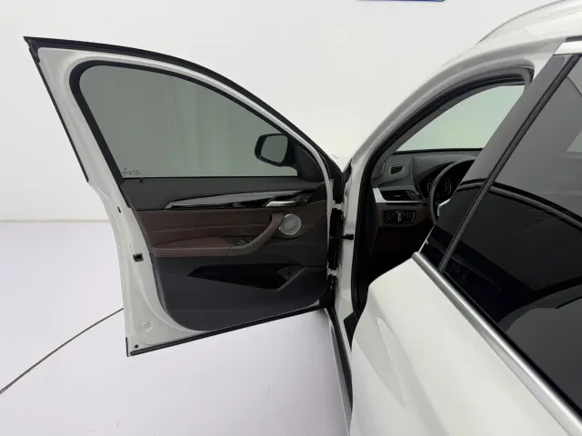 BMW X1 — Фото автомобиля 20