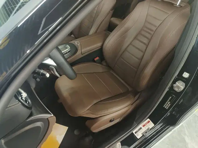 Mercedes-Benz E-Class — Фото автомобиля 14