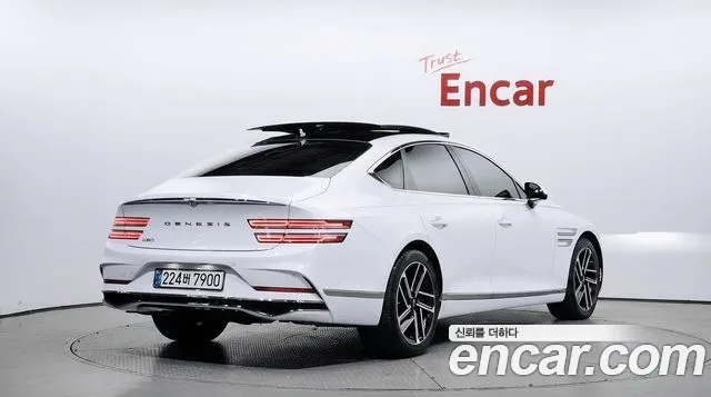 Genesis G80 RG3 — Фото автомобиля 2