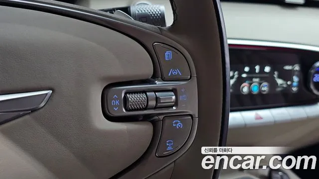Genesis GV70 — Фото автомобиля 22