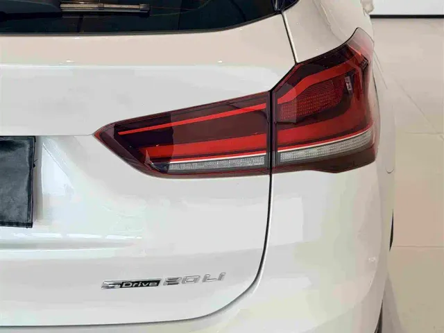 BMW X1 — Фото автомобиля 18