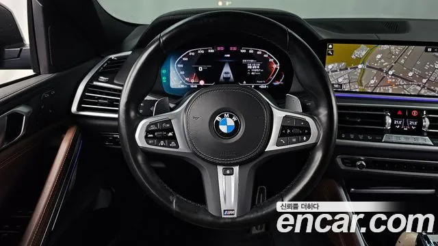 BMW X6 — Фото автомобиля 11
