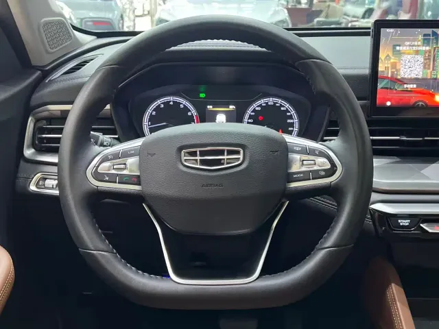 Geely Vision X6 — Фото автомобиля 10