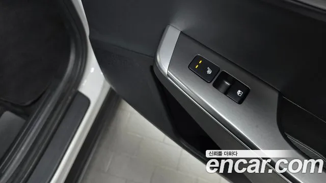 Kia EV6 — Фото автомобиля 28