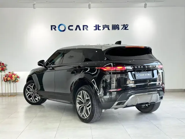 Land Rover Range Rover Evoque 2021 Range Rover Evoque L 249PS R-Dynamic First Edition Launch Edition — Фото автомобиля 6