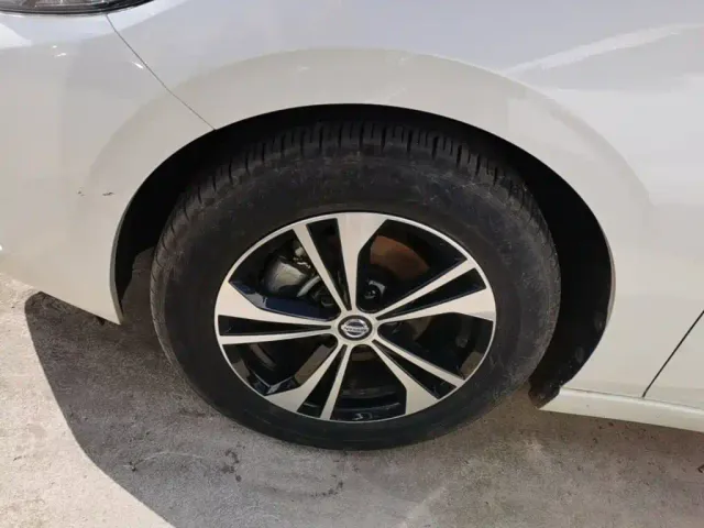 Nissan Sylphy — Фото автомобиля 22