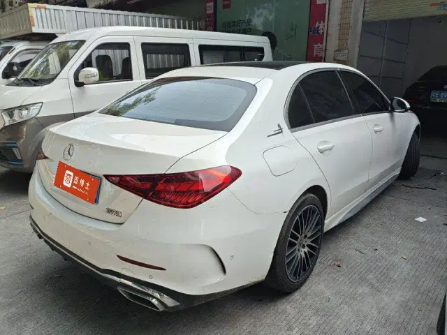 Mercedes-Benz C-Class — Фото автомобиля 3