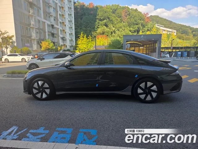 Hyundai Ioniq 6 — Фото автомобиля 13