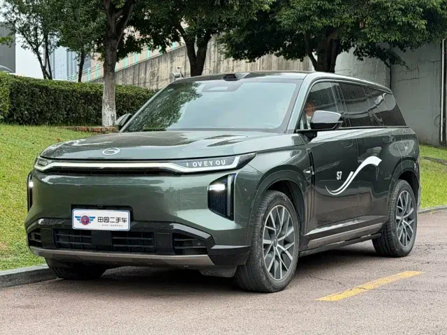 Фотография автомобиля — GAC Trumpchi Xiangwang S7