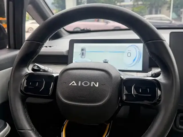 GAC Aion Y — Фото автомобиля 14