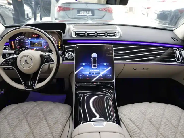 Mercedes-Benz Maybach S-Class — Фото автомобиля 13