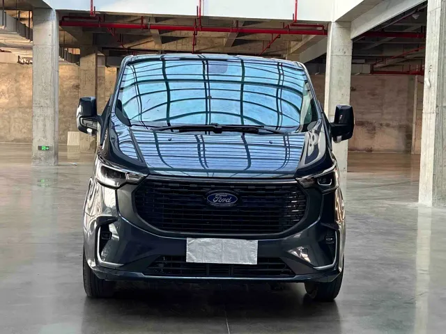 Фотография автомобиля — Ford Transit
