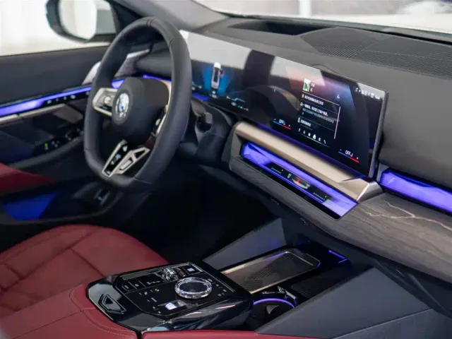 BMW 5 Series — Фото автомобиля 21