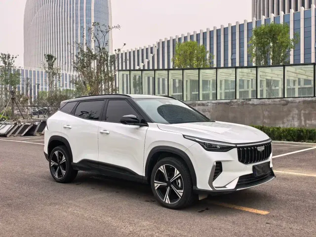 Geely Boyue — Фото автомобиля 3