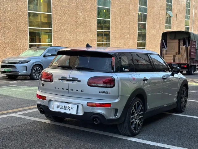 MINI Clubman — Фото автомобиля 4