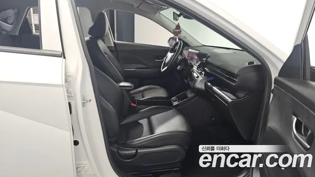 Hyundai Kona Kona (SX2) Бензин 1.6 турбо 2WD — Фото автомобиля 11