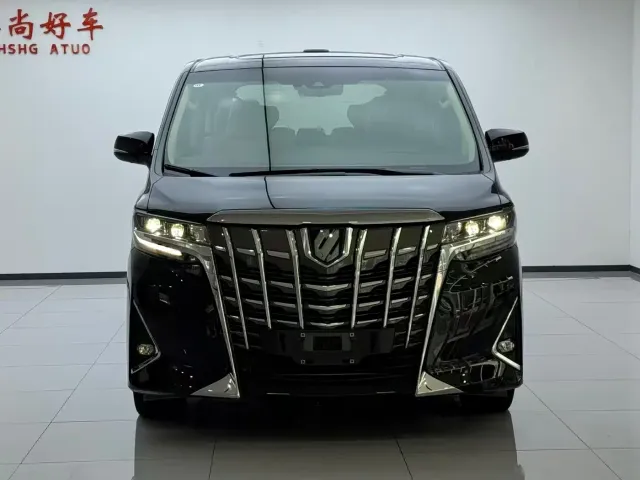 Toyota Alphard — Фото автомобиля 2