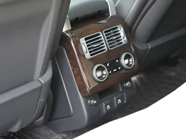 Land Rover Range Rover — Фото автомобиля 13