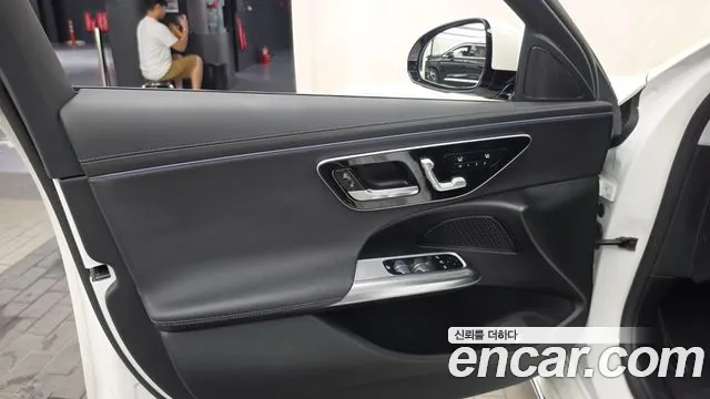 Mercedes-Benz E-Class W214 — Фото автомобиля 13