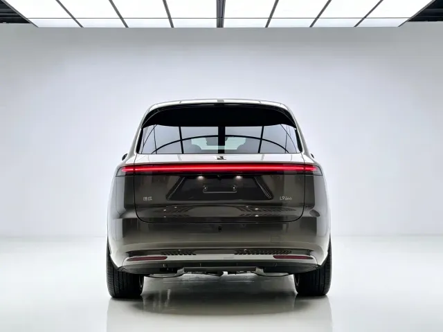 Li Auto Li Xiang L9 2026 Base Model — Фото автомобиля 5