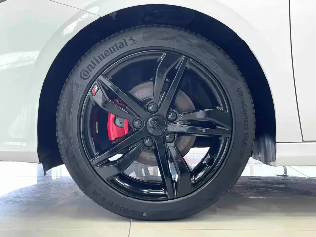 Geely Binrui — Фото автомобиля 15