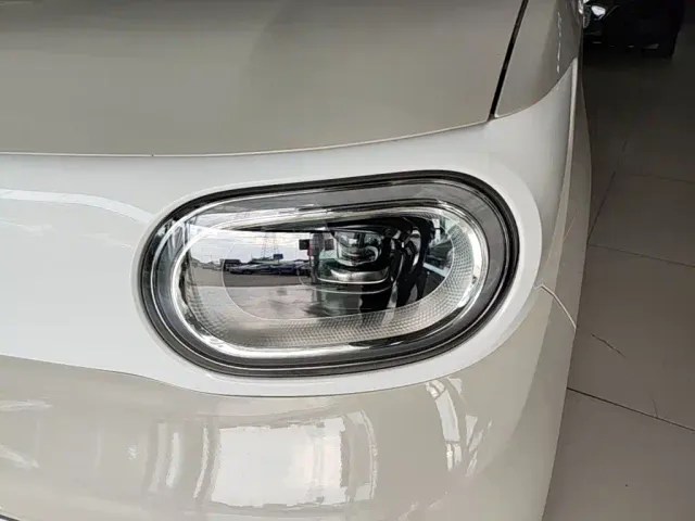 Wuling Hongguang Mini EV — Фото автомобиля 23