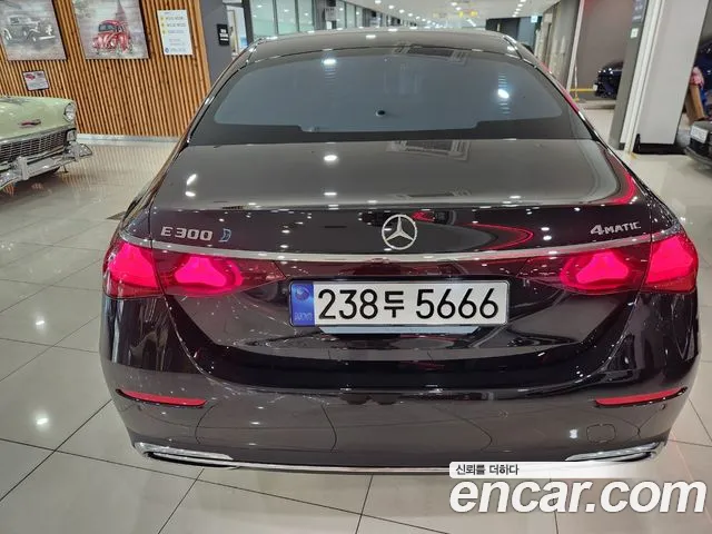 Mercedes-Benz E-Class E-класс W214 E300 4MATIC Exclusive — Фото автомобиля 4