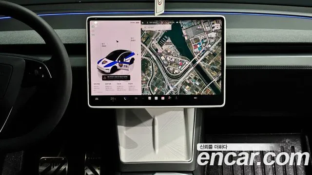 Tesla Model Y — Фото автомобиля 14