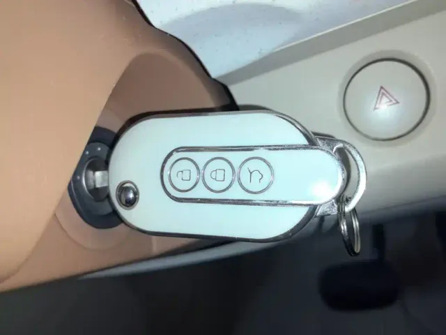 Wuling Hongguang Mini EV — Фото автомобиля 8