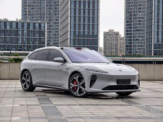 Nio ET5 Touring — Фото автомобиля 3