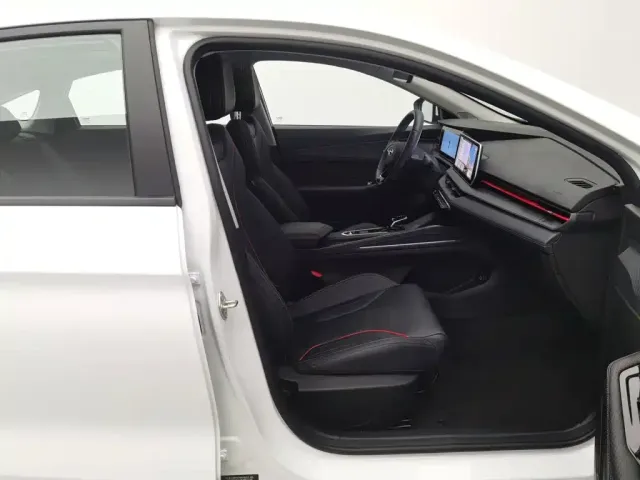 Geely Binrui — Фото автомобиля 23