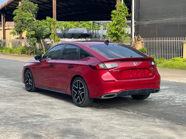 Honda Civic — Фото автомобиля 6