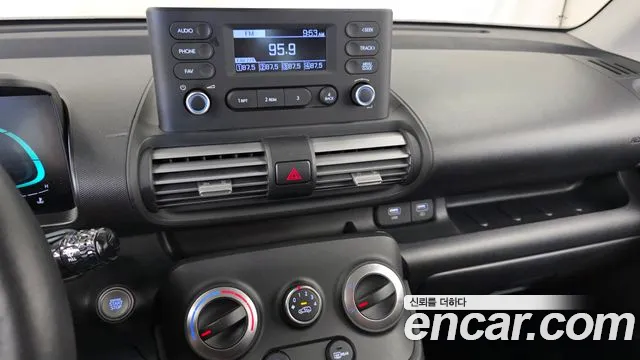 Hyundai Casper — Фото автомобиля 14