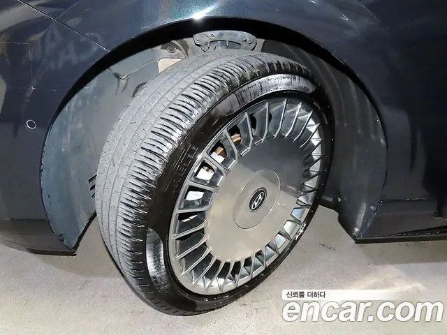Hyundai Grandeur — Фото автомобиля 18