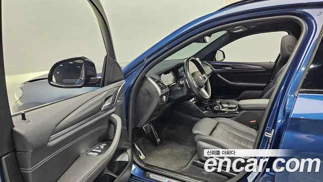 BMW X4 xDrive20i M Sport — Фото автомобиля 10