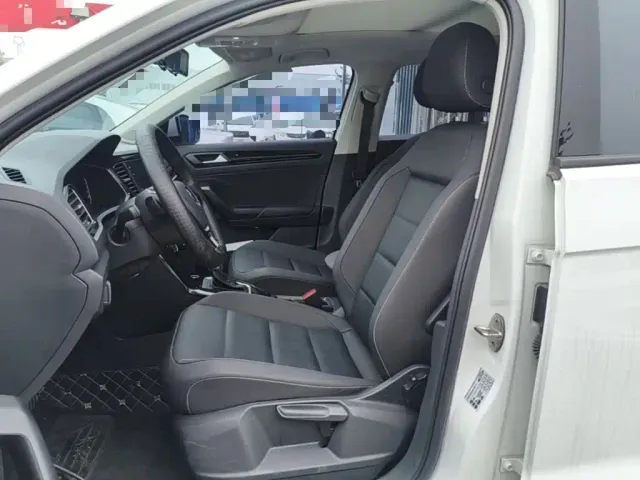 Volkswagen Volkswagen T-ROC 2021 280TSI DSG 2WD Comfort Smart Connect Edition — Фото автомобиля 14