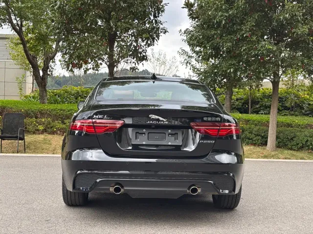 Jaguar XEL — Фото автомобиля 6