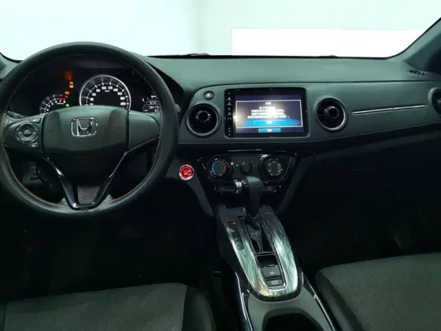 Honda XR-V — Фото автомобиля 12