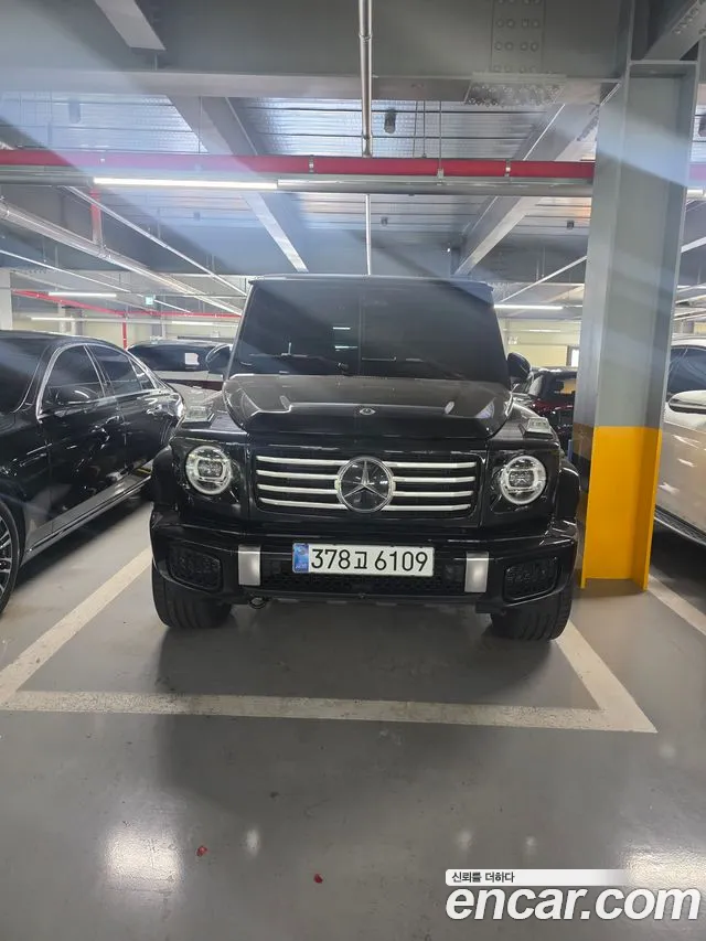 Фотография автомобиля — Mercedes-Benz G-Class W465