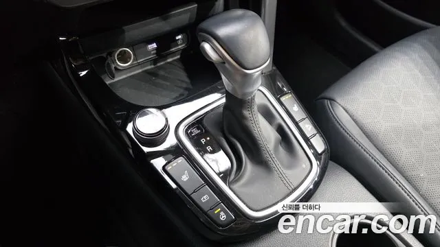 Kia Seltos — Фото автомобиля 12