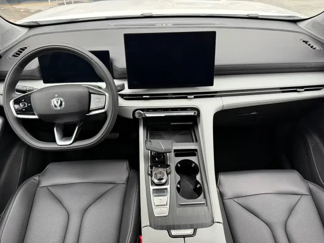 Changan CS75 Plus — Фото автомобиля 4