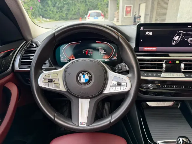 BMW X3 — Фото автомобиля 9