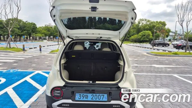 Hyundai Casper Casper Electric Inspiration — Фото автомобиля 20