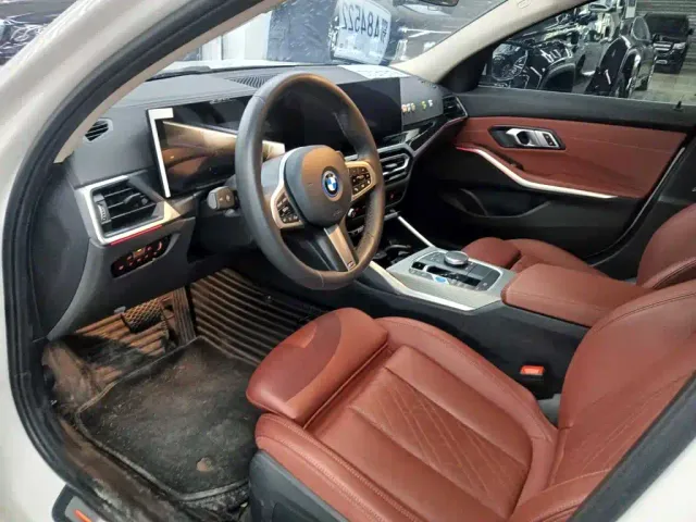 BMW i3 — Фото автомобиля 7