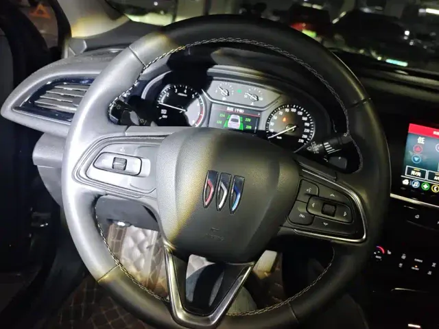 Buick Regal — Фото автомобиля 15